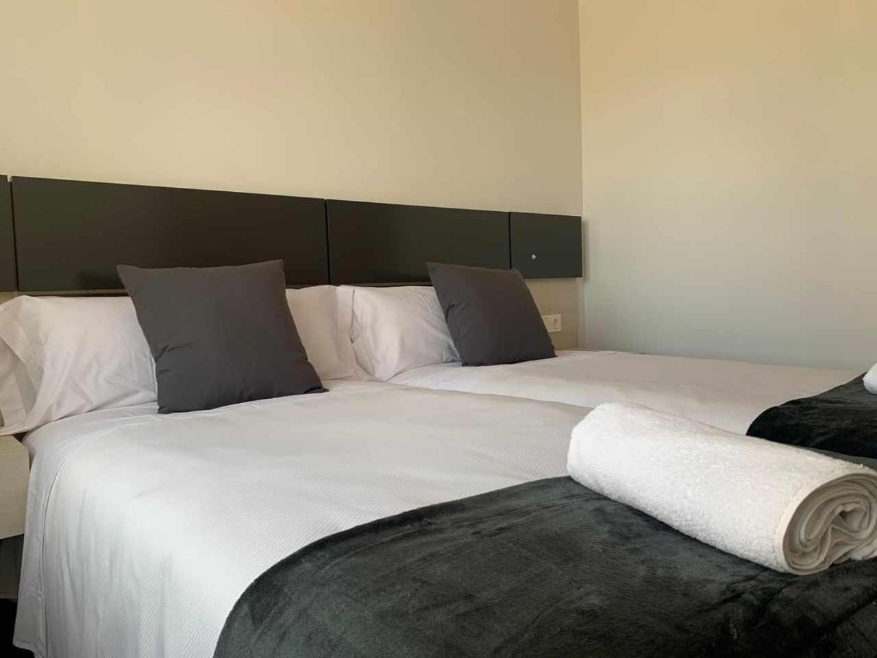 Ramon Y Cajal Suites De Luxe León Extérieur photo