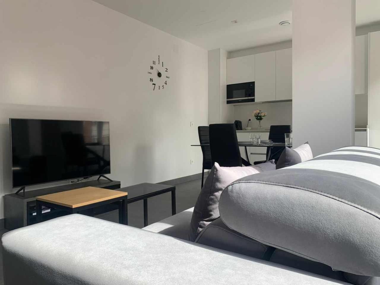 Ramon Y Cajal Suites De Luxe León Extérieur photo